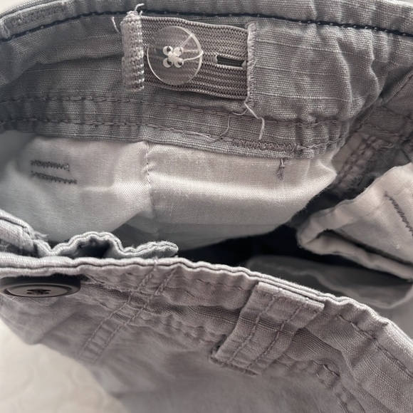 Urban Pipeline gray adjustable waist cargo shorts - Picture 4 of 8